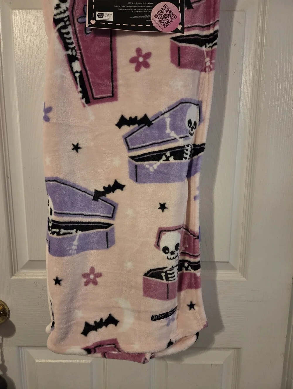 Betsey Johnson NWT Coffin Plush Throw ONLY ONE